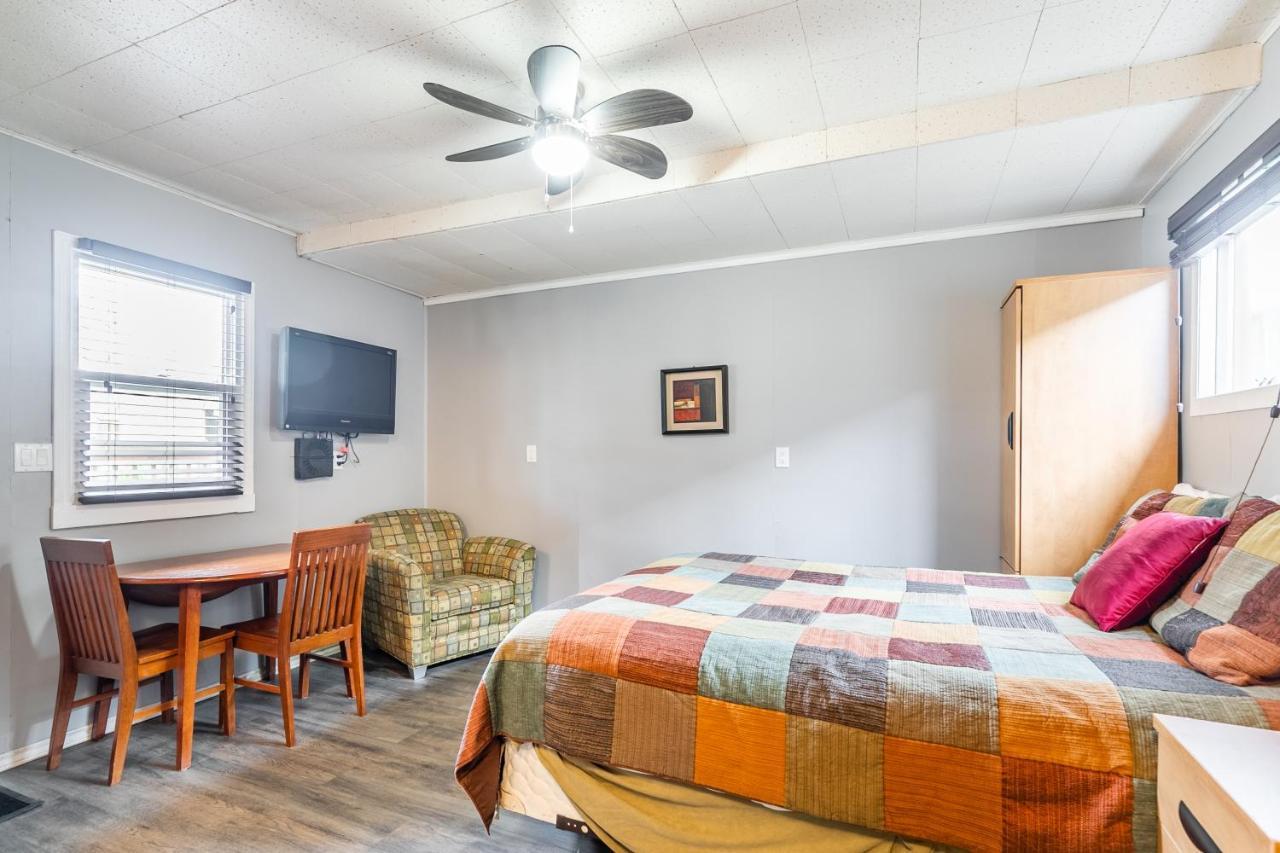 Bayside Cottage Rentals Port Rowan Luaran gambar