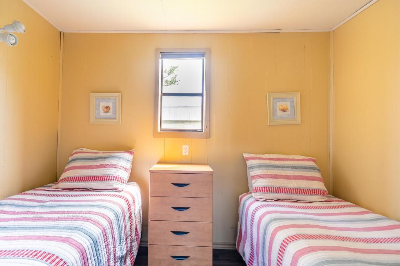 Bayside Cottage Rentals Port Rowan Luaran gambar